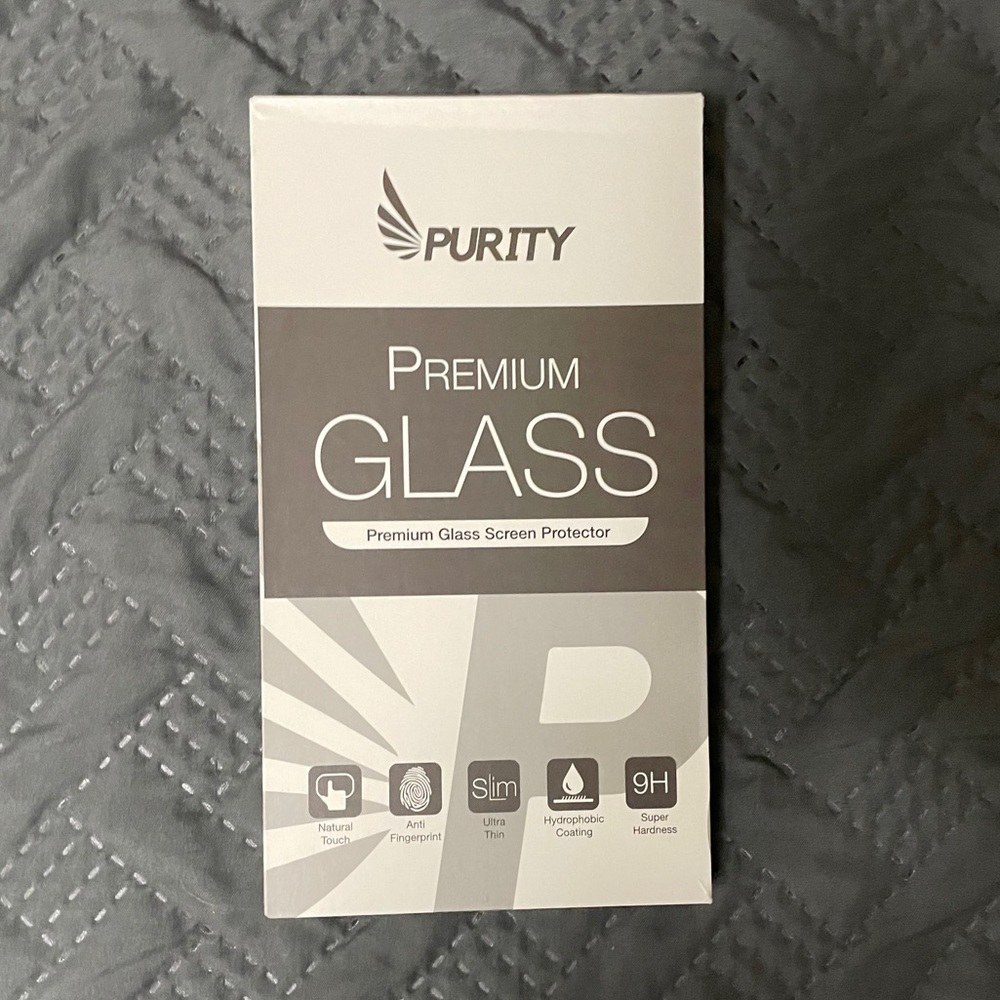 iPhone 7/8+ screen protectors